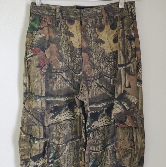 Mossy Oak Break Up Infinity Camouflage Cargo Pants with Drawstring Leg Opening - Picture 1 of 10
